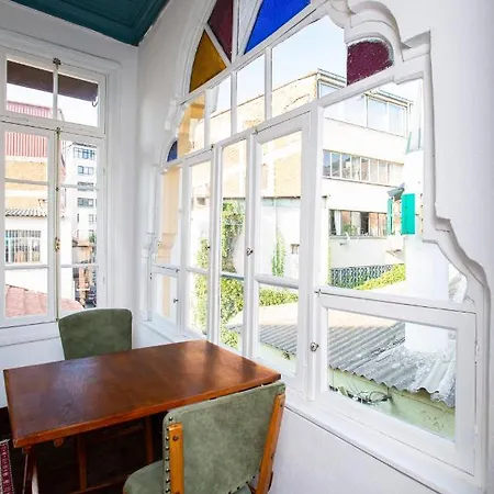 Mansion With Lemon Tree Apartamento
