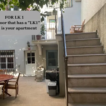 Apartamento Mansion With Lemon Tree Esmirna